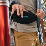 KAVU SPECTATOR BAG - BLACK